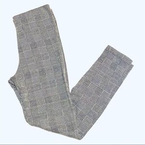 Zara Basic Black and White Plaid Leggings Sz M EUC